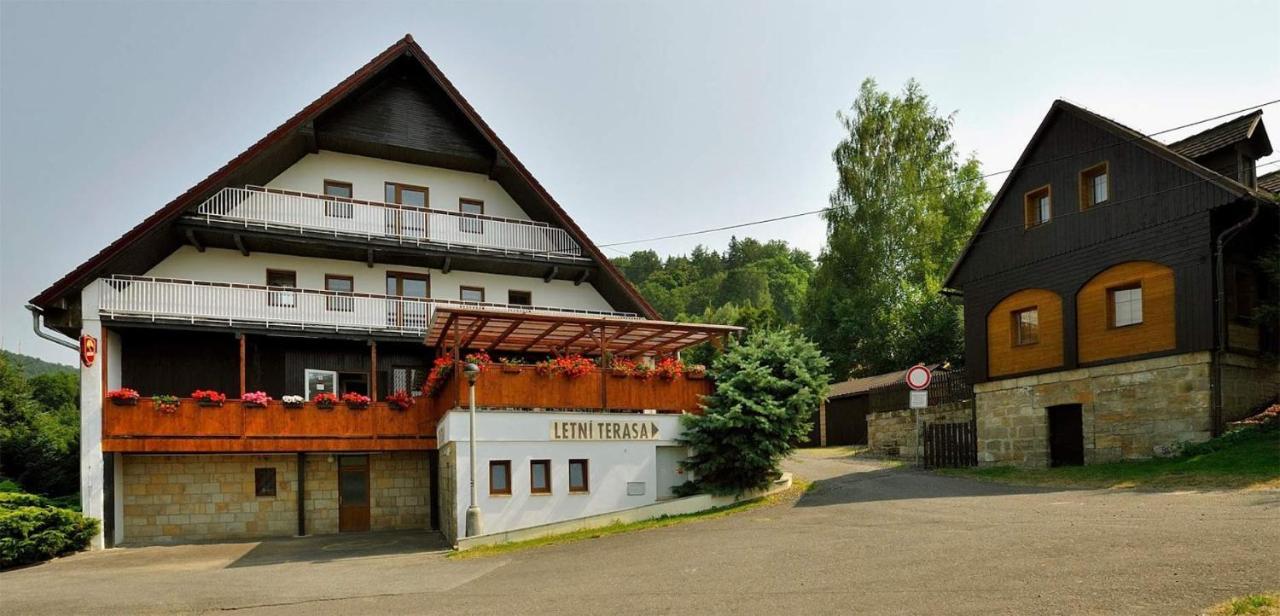 Penzion Kamzík Ceska Kamenice Exterior foto