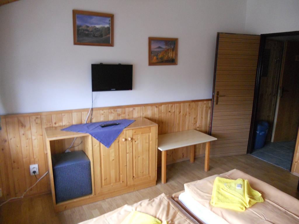 Penzion Kamzík Ceska Kamenice Exterior foto