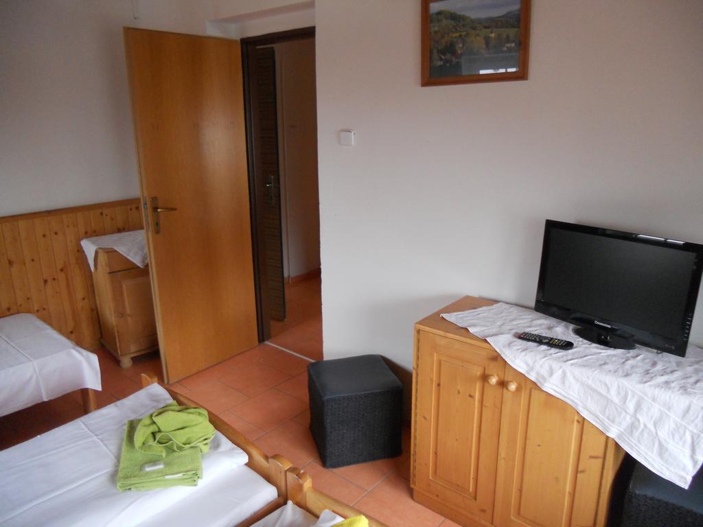 Penzion Kamzík Ceska Kamenice Exterior foto