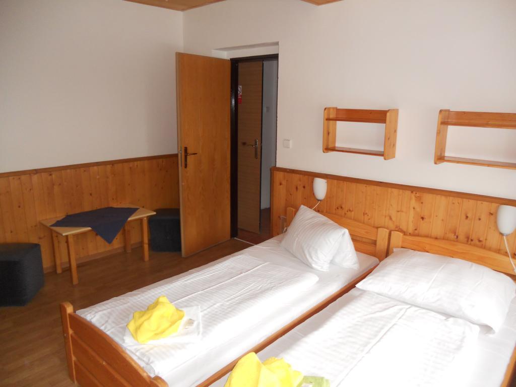 Penzion Kamzík Ceska Kamenice Exterior foto