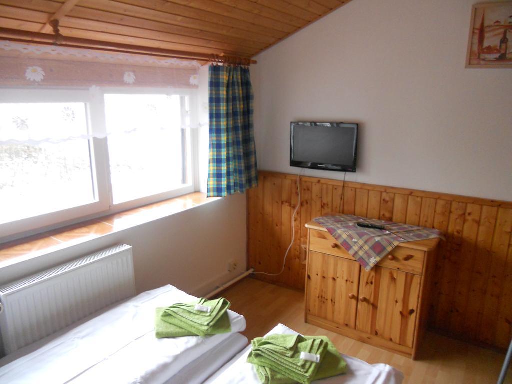 Penzion Kamzík Ceska Kamenice Exterior foto