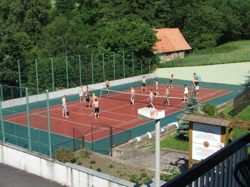 Penzion Kamzík Ceska Kamenice Exterior foto